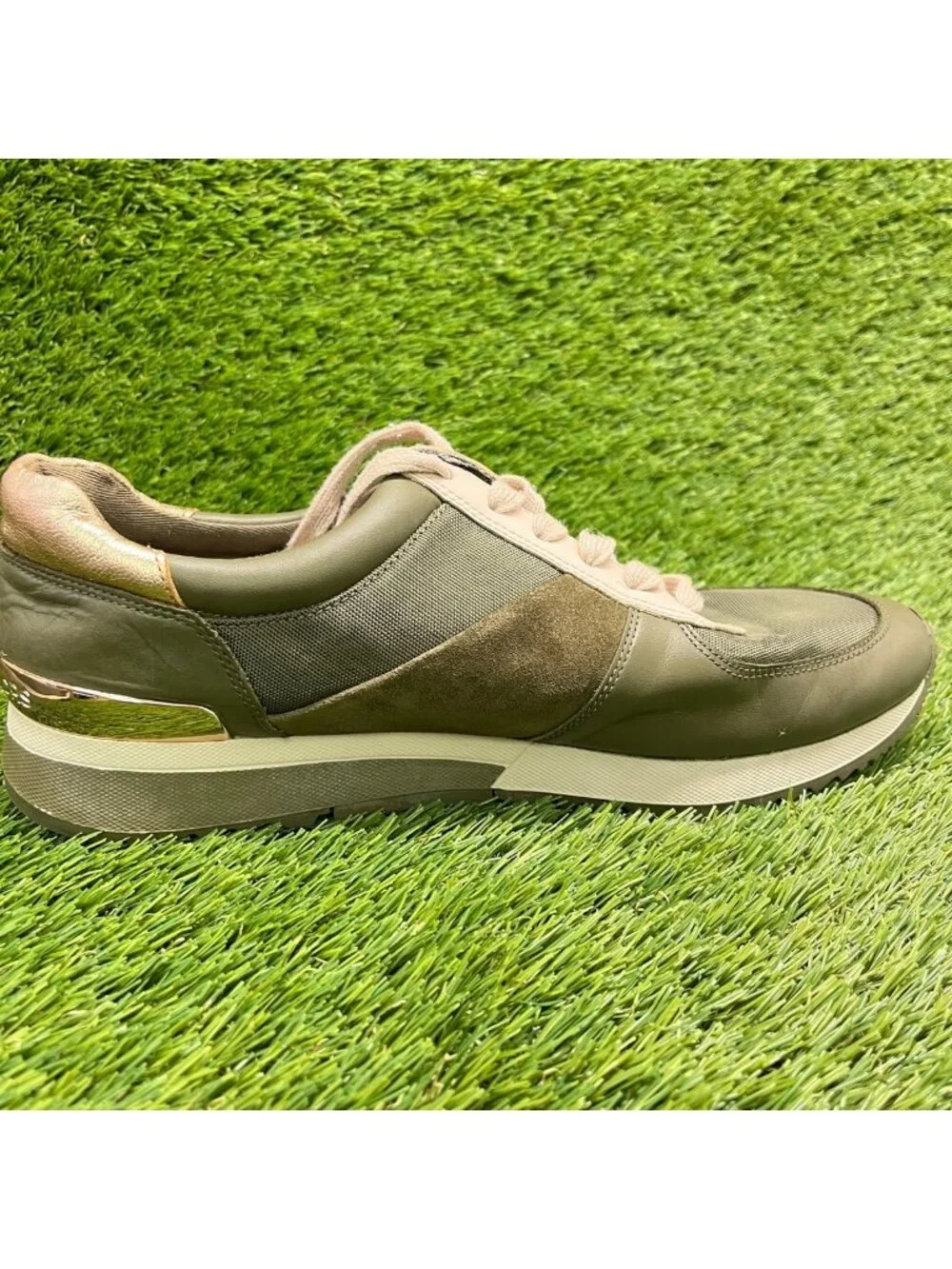 Michael Kors Allie Womens Size 11 Olive Green Athletic Training Shoes Sneakers